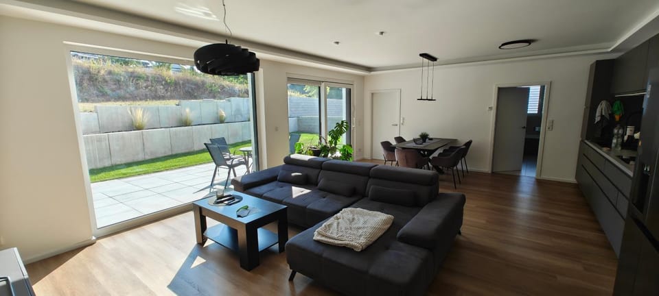 Living room, Dining area, Dinner