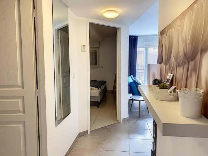 Bel appartement spacieux Sainte-Maxime Centre ville Apartment in Sainte-Maxime