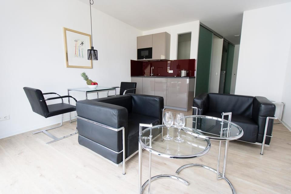 Kitchen or kitchenette, Living room, Seating area