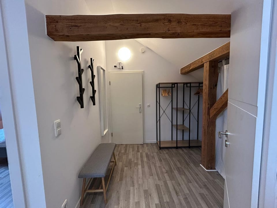 Shower, Toilet, Bathroom, Bath, towels