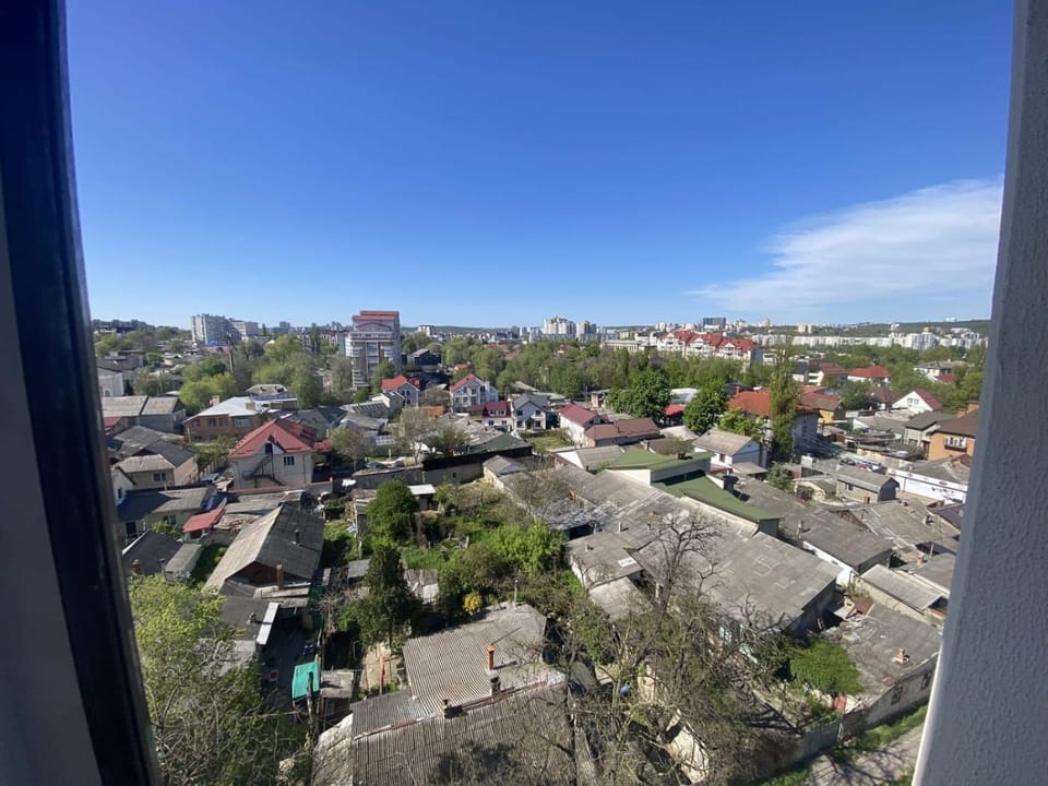 Property building, Day, Neighbourhood, Natural landscape, Bird's eye view, City view, Street view