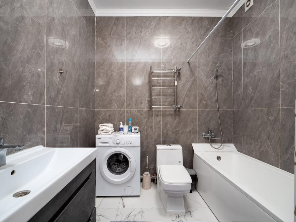 Terracotta Современная двухкомнатная квартира Apartment in Almaty