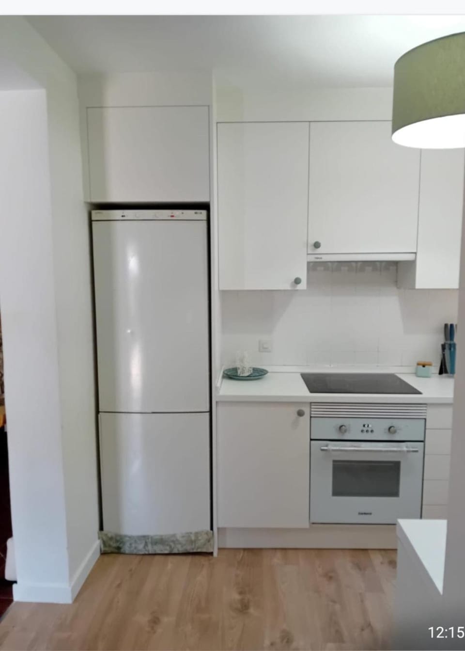 Kitchen or kitchenette, oven, stove