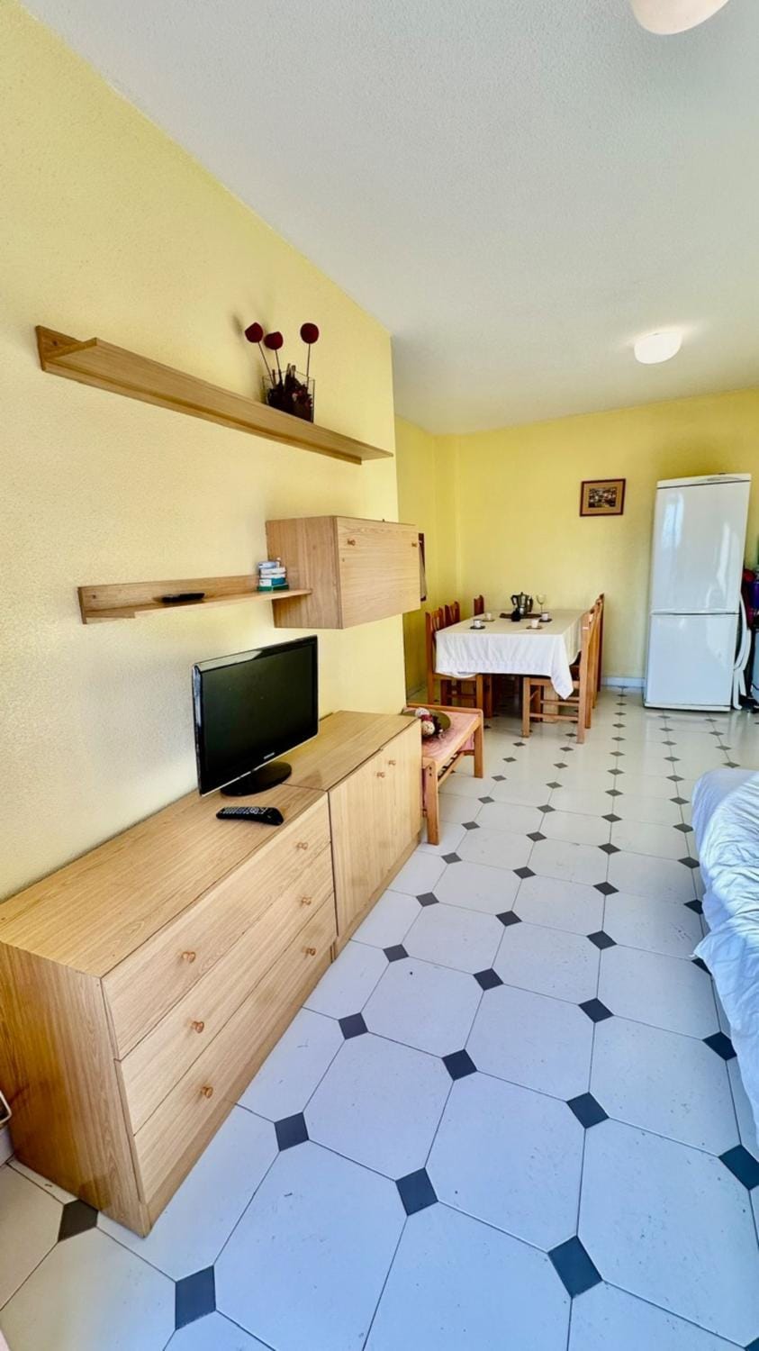Communal lounge/ TV room, TV and multimedia