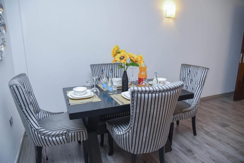 Dining area, Dining area