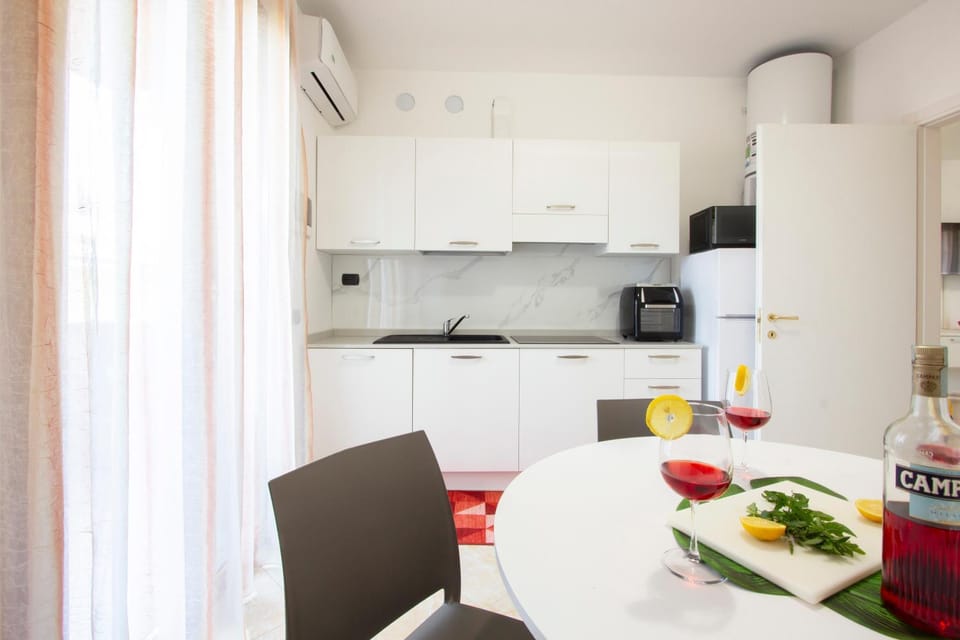 Breakfast, kitchen