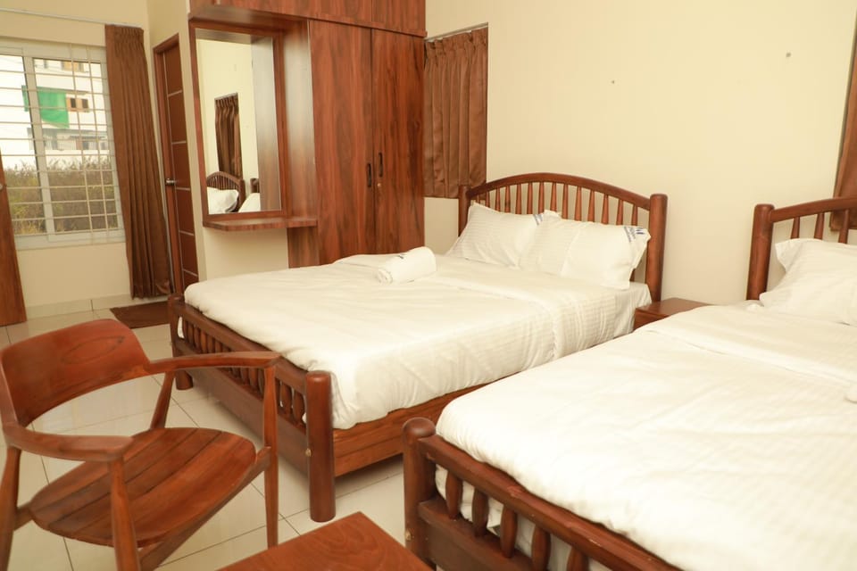 Photo of the whole room, Bedroom