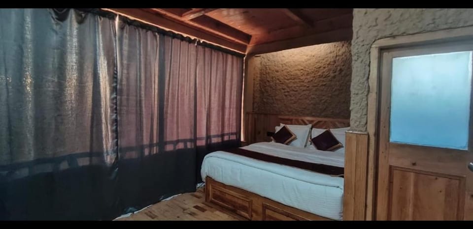 Shantchit Yoga & Wellness Resort Kasol Nature lodge in Himachal Pradesh