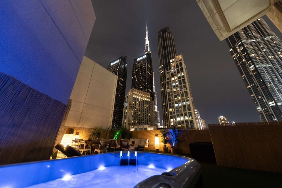 3BR Loft I Burj Khalifa & Mall Apartment in Dubai