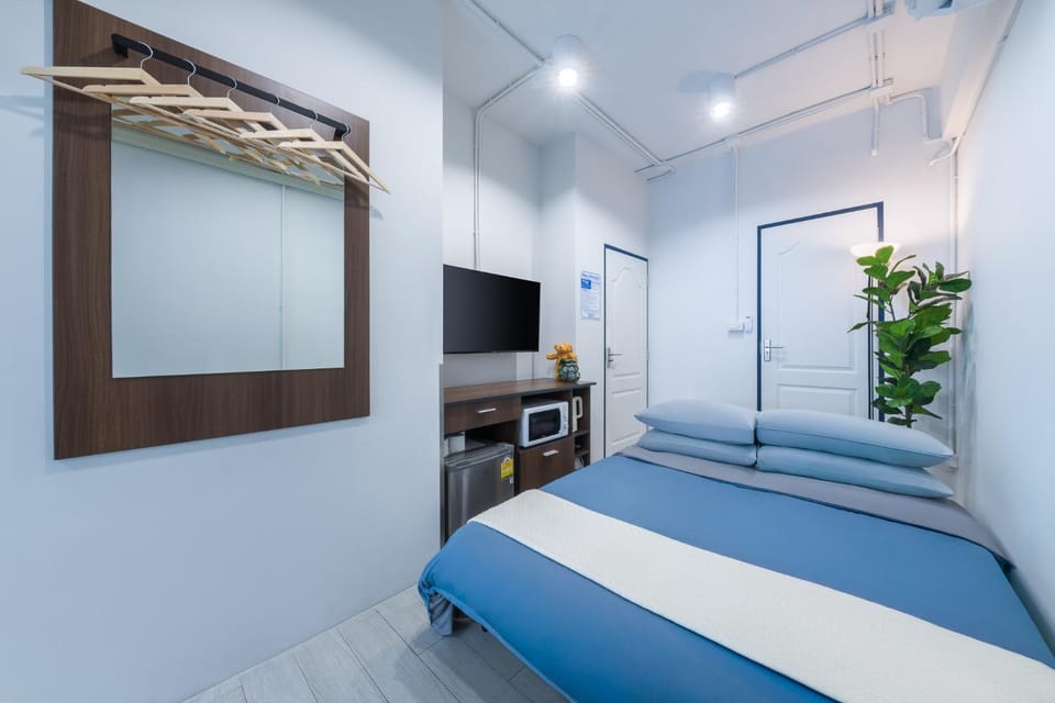 Petchaburi22 Apartments next to Platinum mall Apartment in Bangkok