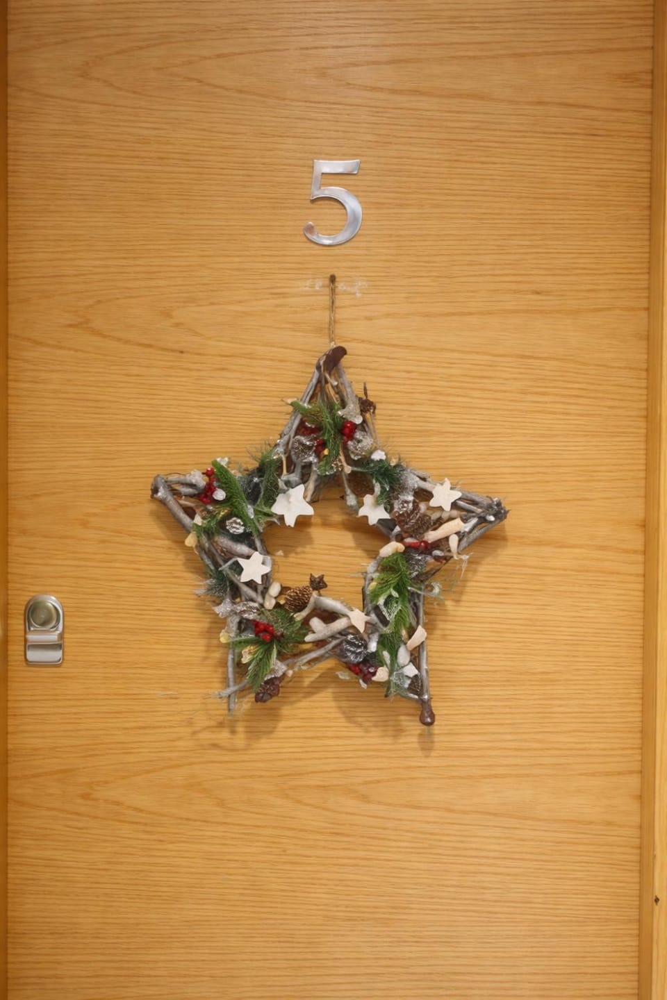 Property building, Facade/entrance, Property logo or sign, Winter, Seasons
