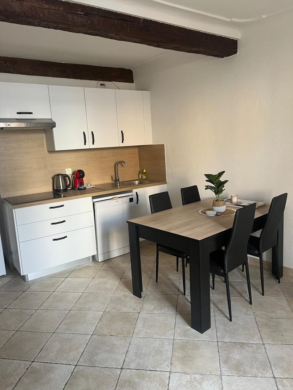 2 rooms, old town Apartment in Antibes