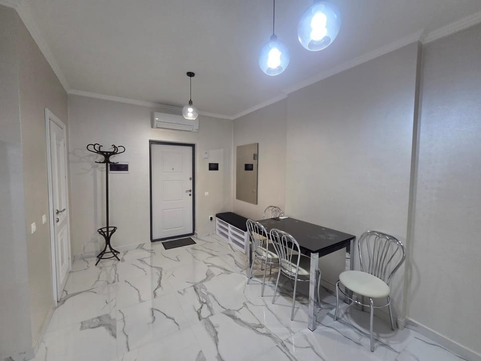Double Large-Bedrooms Avraam Iancu Apartment in Chișinău