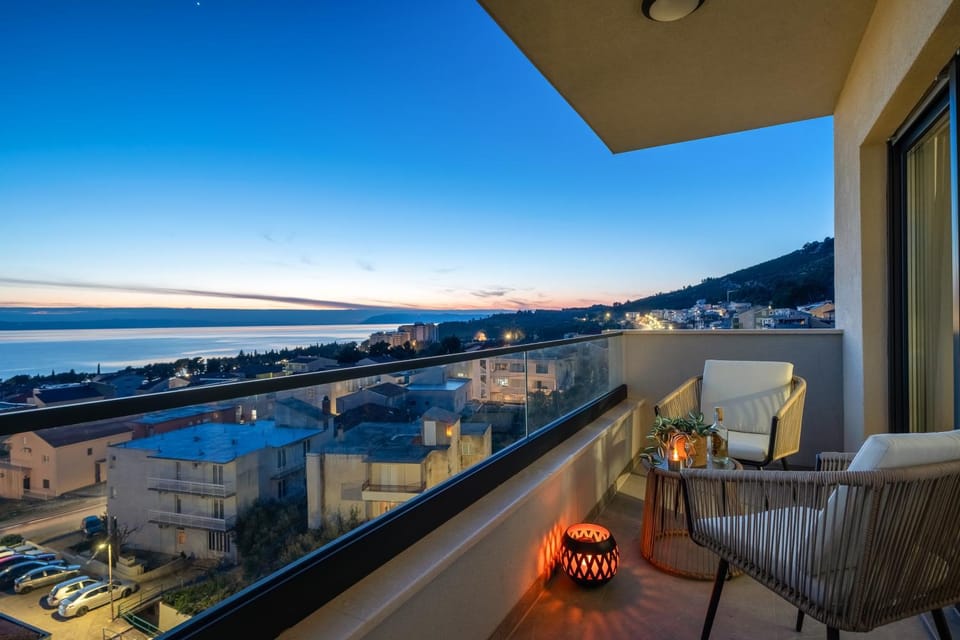 Night, View (from property/room), Balcony/Terrace, Sea view