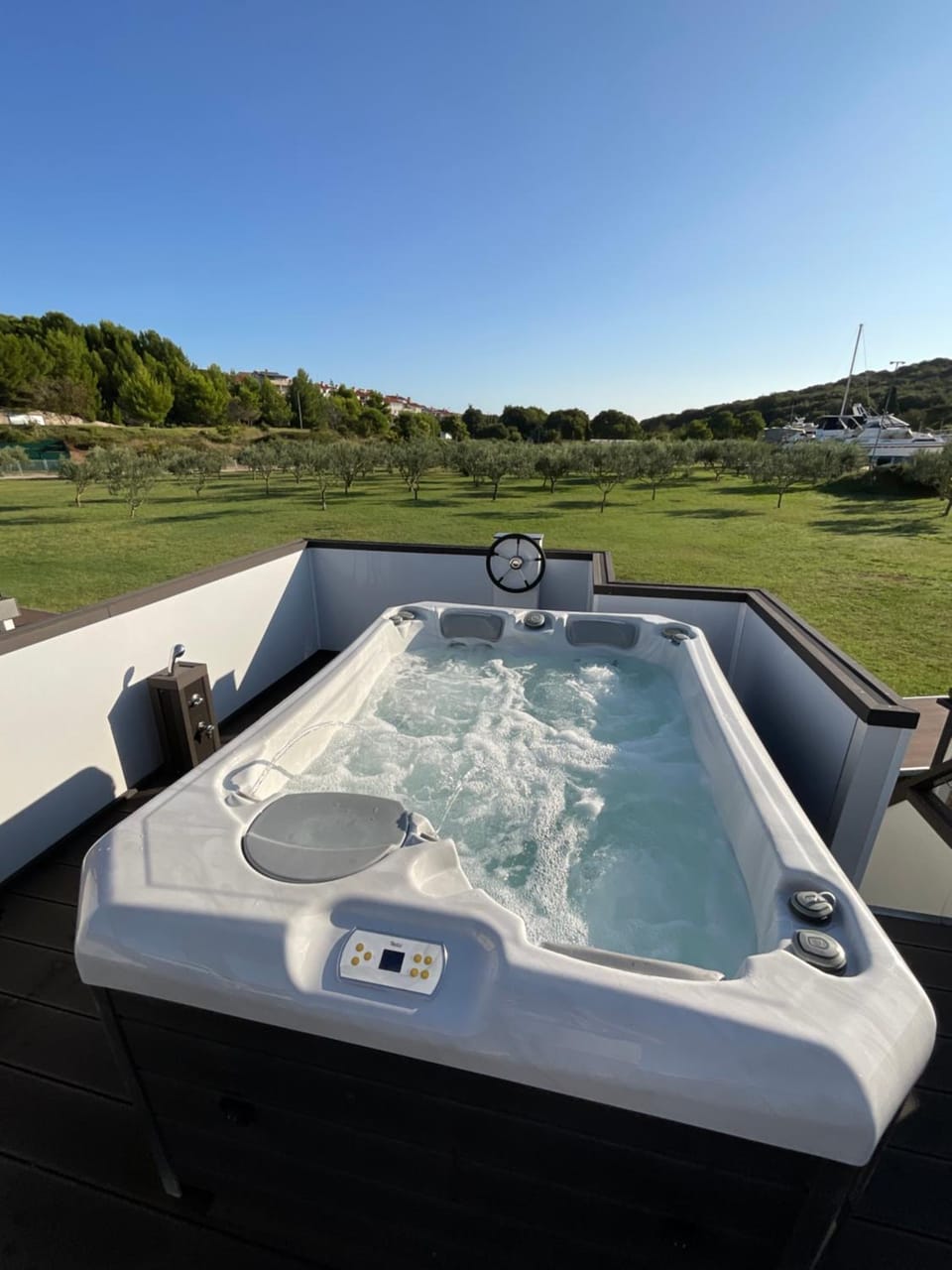 Hot Tub, View (from property/room), Spa and wellness centre/facilities, Swimming pool