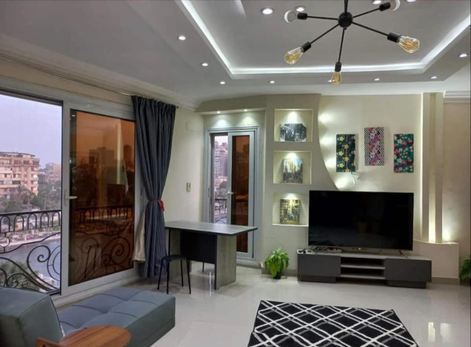 Nile SKY view Apartment in Cairo