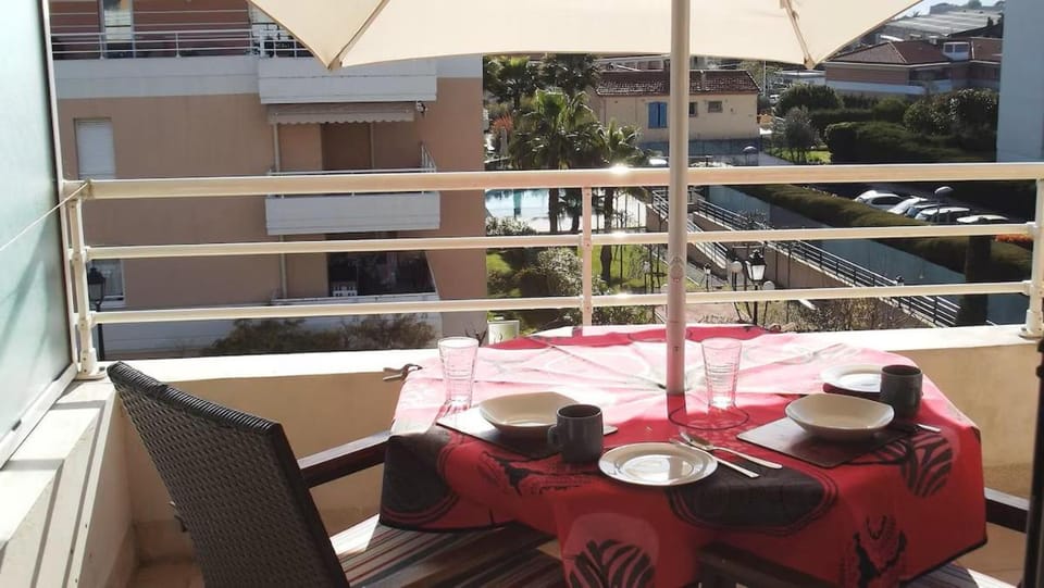 Balcony/Terrace, Breakfast