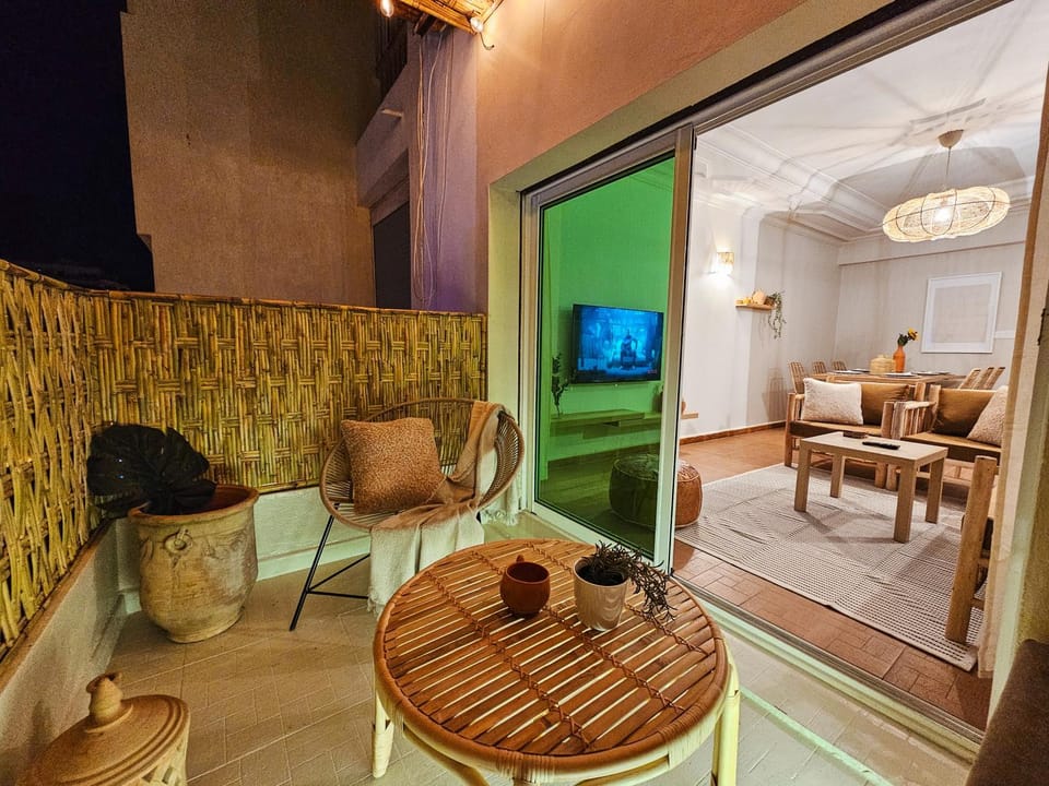 Balcony/Terrace, Seating area, Evening entertainment