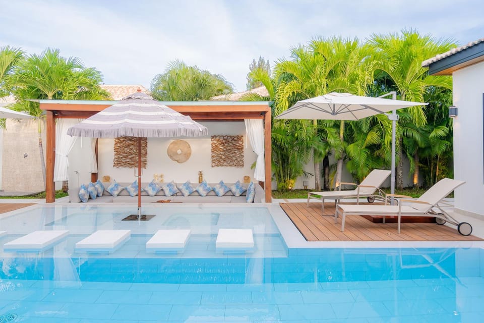 Patio, Day, Garden, Garden view, Pool view, Swimming pool, sunbed