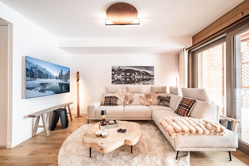 TV and multimedia, Living room, Photo of the whole room, Seating area