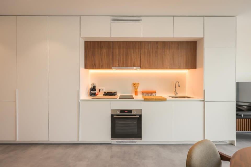 Kitchen or kitchenette