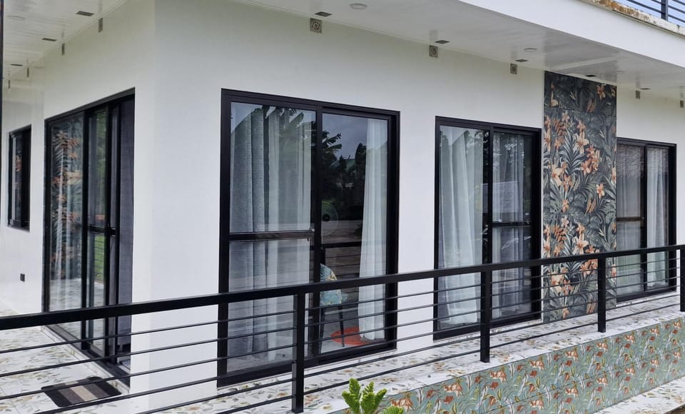 Property building, View (from property/room), Balcony/Terrace