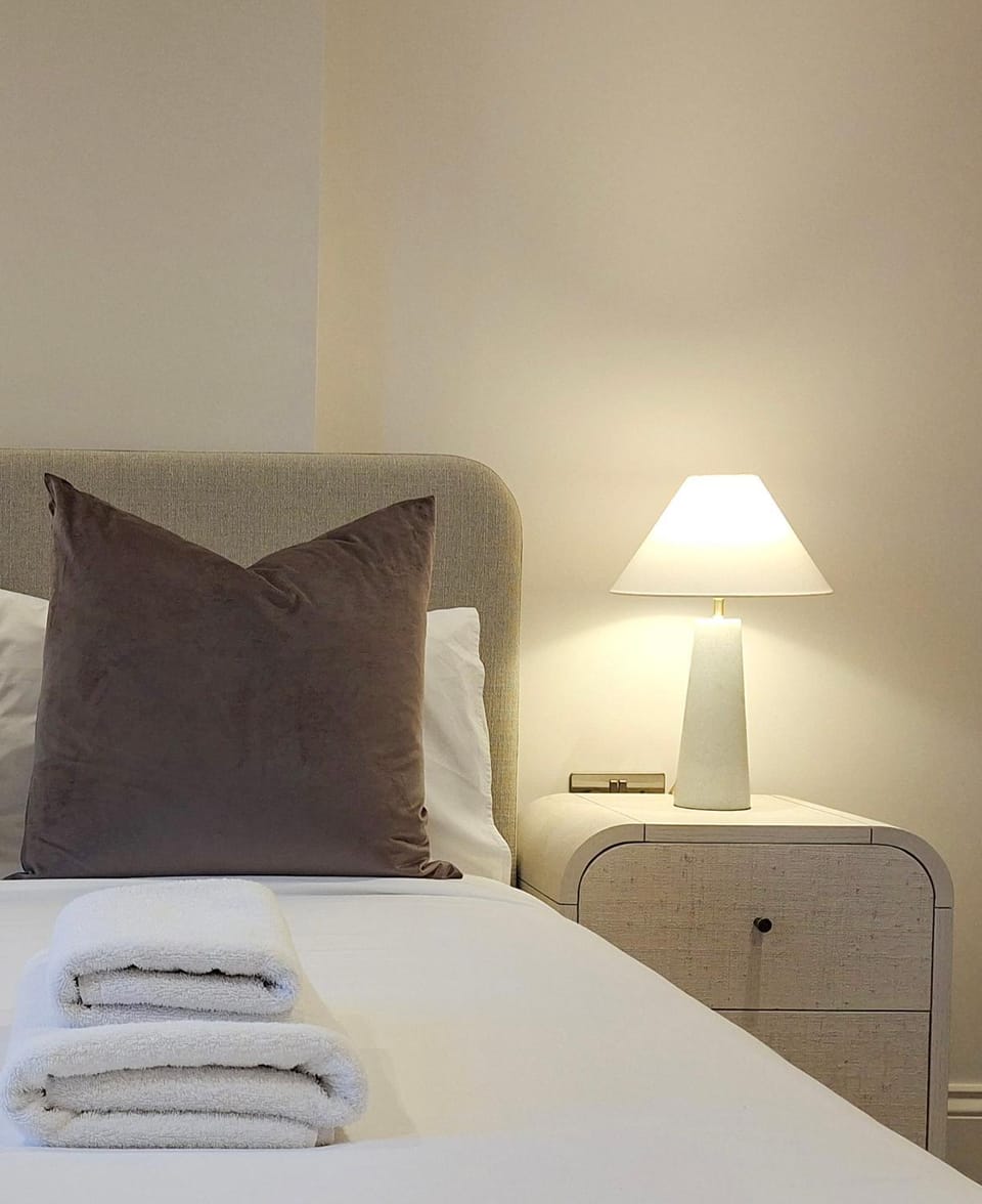 Cozy 2Bed Home in the CityCenter Apartment in City of Westminster