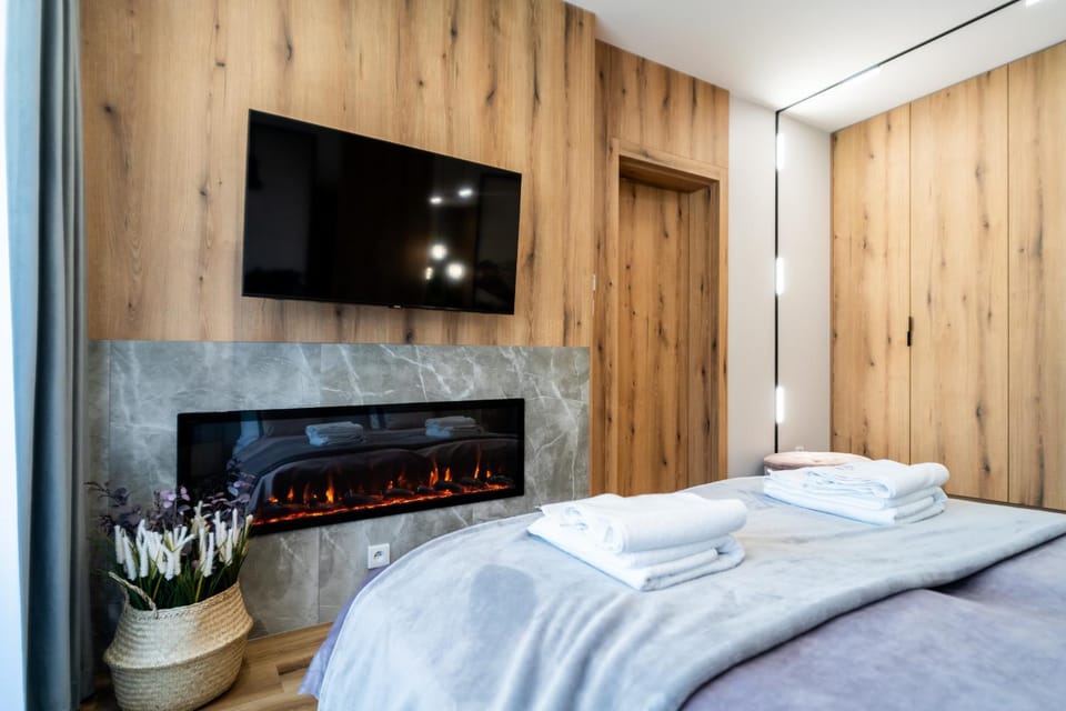 TV and multimedia, Bedroom