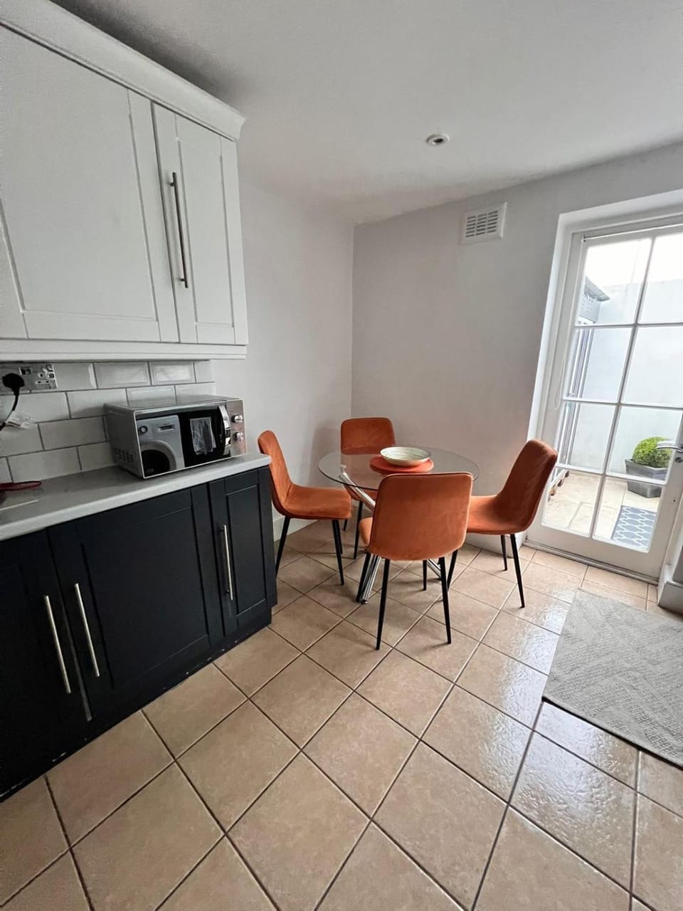 Clapham Junction Gem Apartment in London