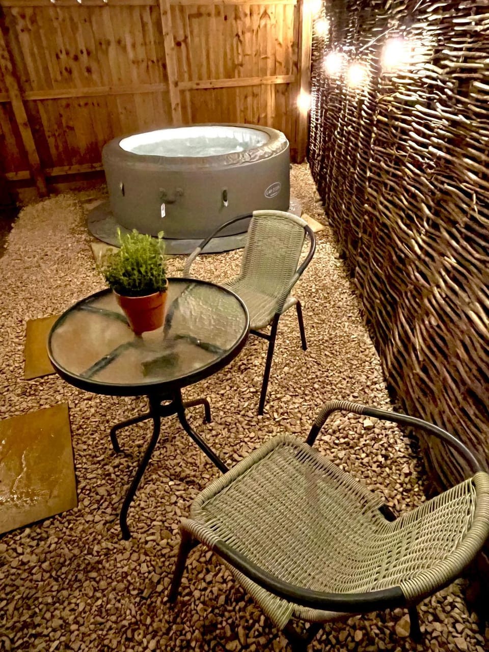 Patio, Hot Tub