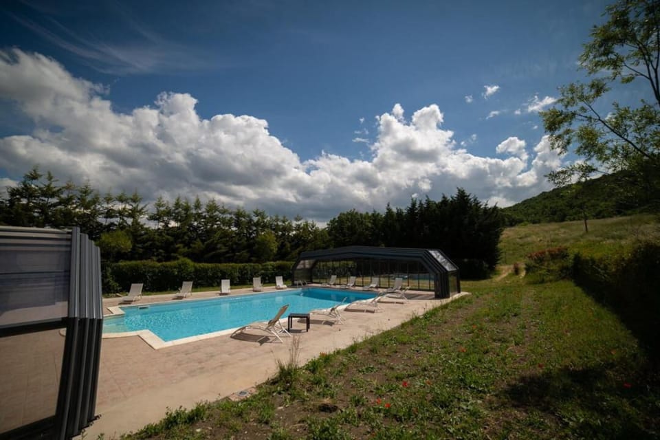 Property building, Facade/entrance, Spring, People, Activities, Summer, Garden, Spa and wellness centre/facilities, Other, Area and facilities, Swimming pool
