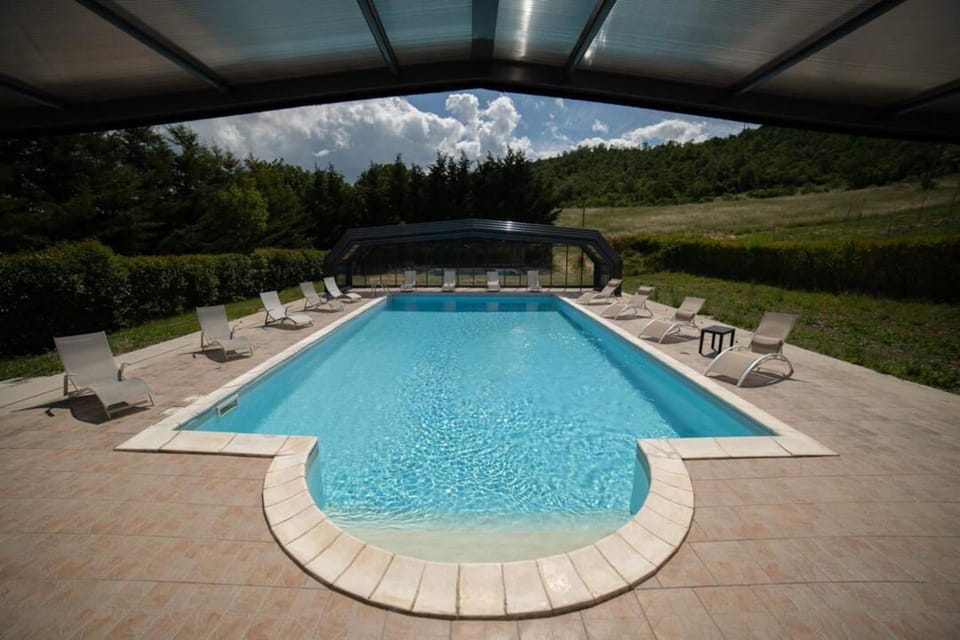 Property building, Facade/entrance, Spring, People, Activities, Summer, Garden, Spa and wellness centre/facilities, Other, Area and facilities, Swimming pool