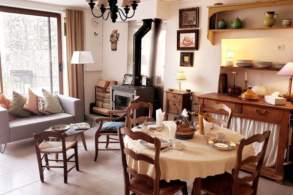Appartement lumineux avec 1 chambre à Marsanne Apartment in Provence