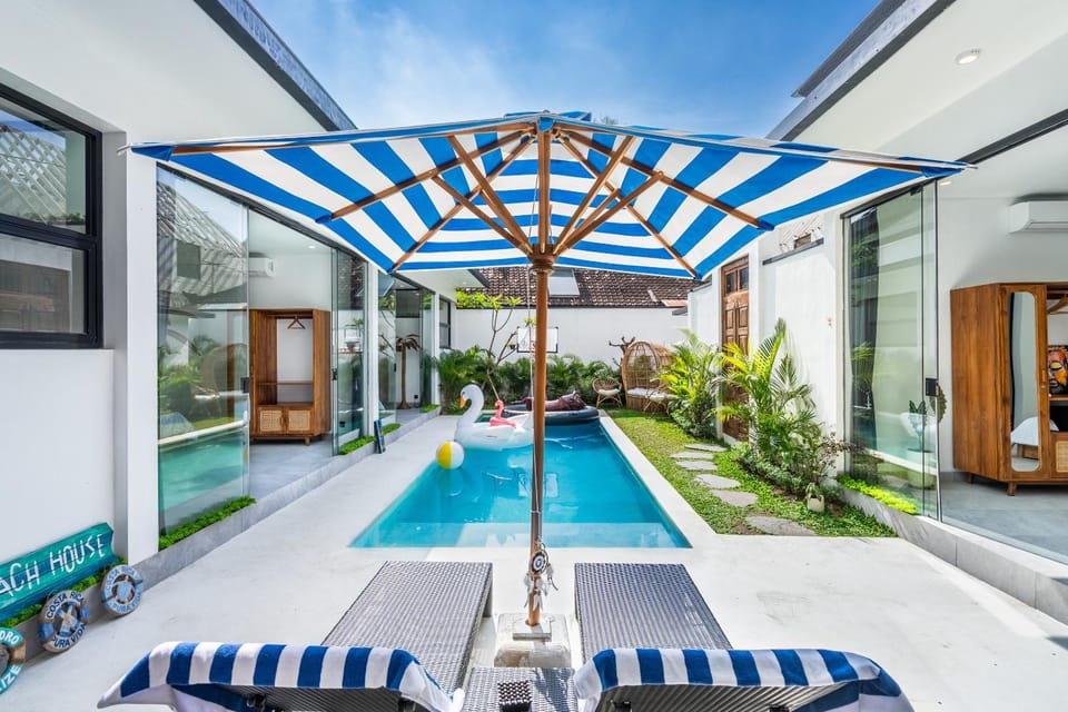Balcony/Terrace, Swimming pool