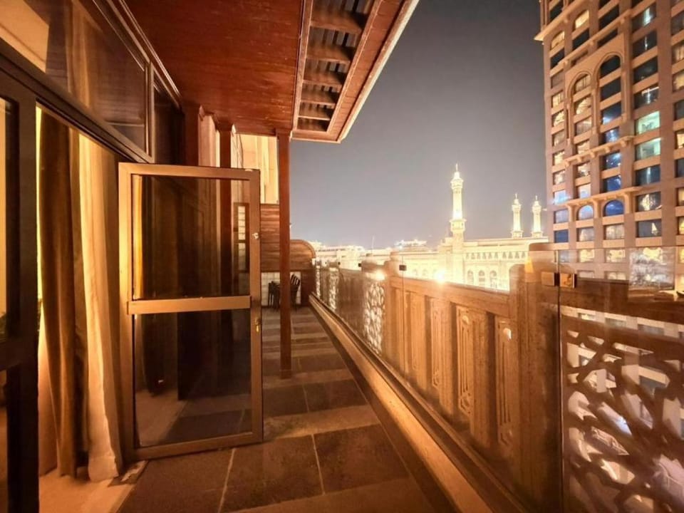 Property building, Night, View (from property/room), Balcony/Terrace, City view
