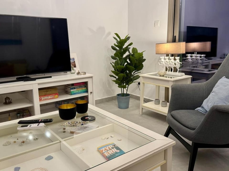 Brandnew Rooftop Flat near Larnaca Mall Apartment in Larnaca