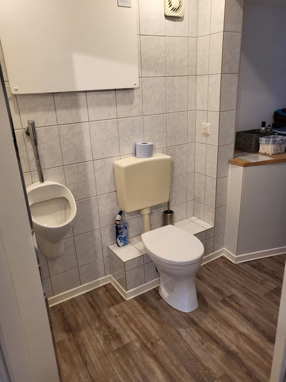 Toilet, Bathroom