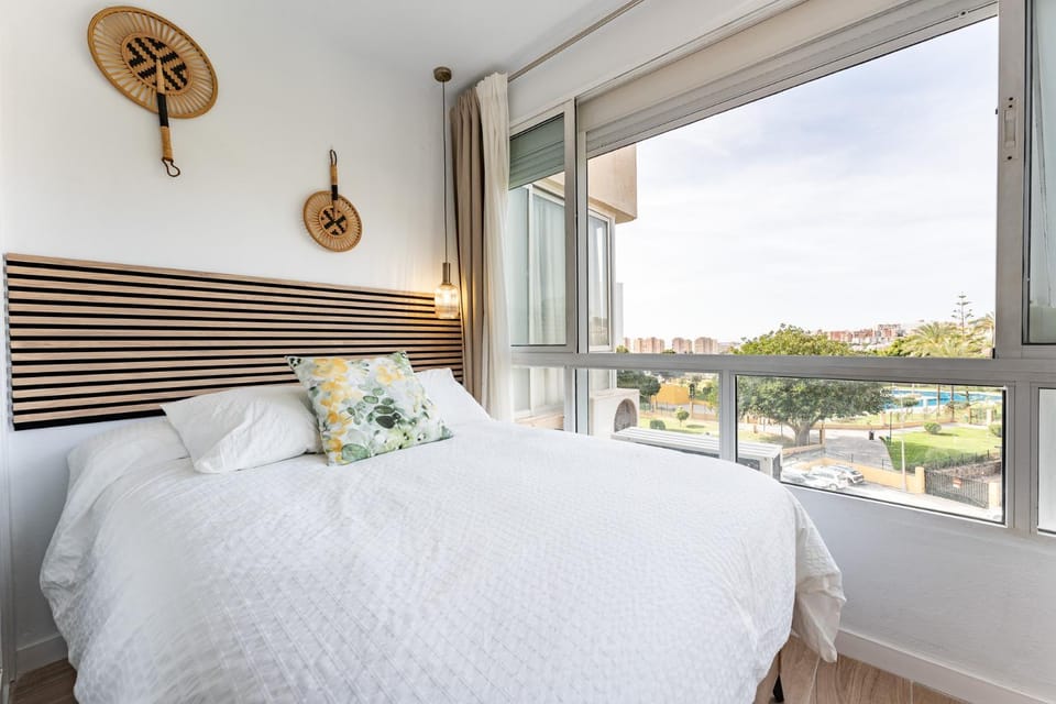 Bed, View (from property/room), Photo of the whole room, Bedroom