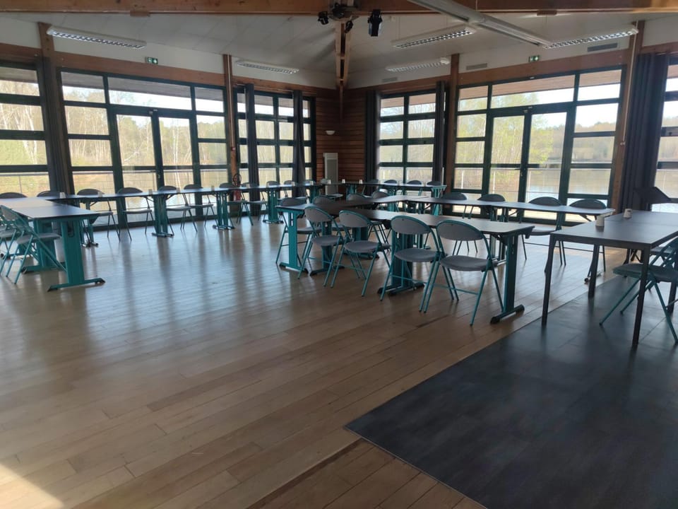 Meeting/conference room