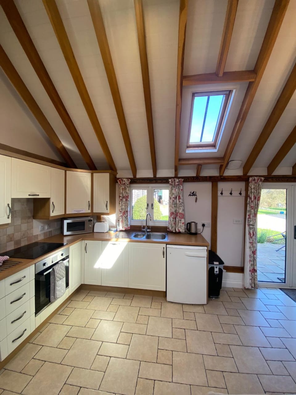 Oak Apple House in Test Valley District