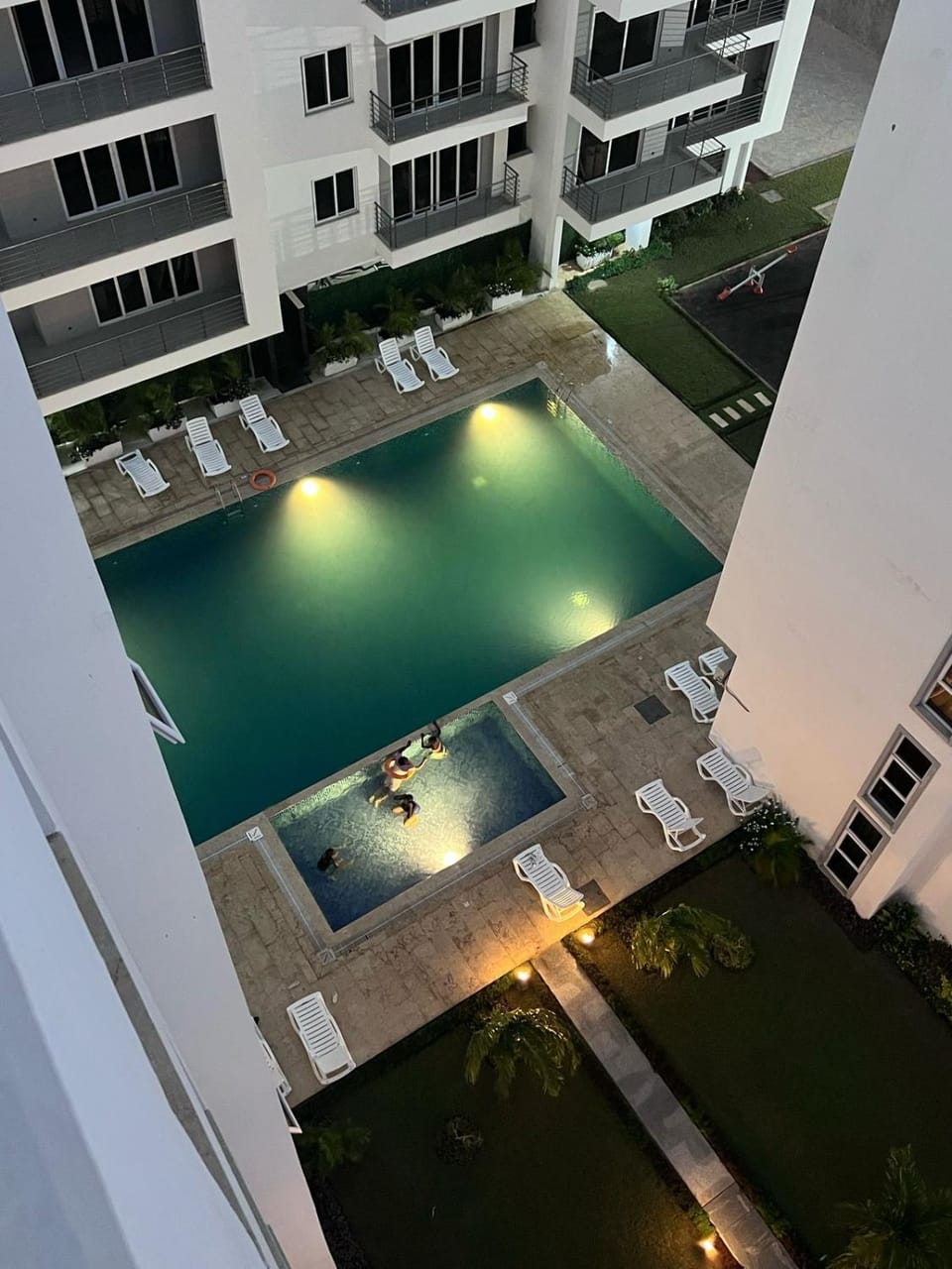 Swimming pool