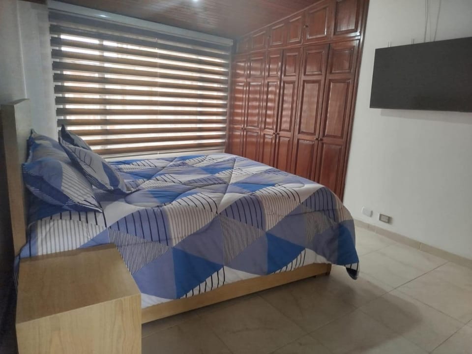 El Manantial de Sopo House in Cundinamarca, Colombia