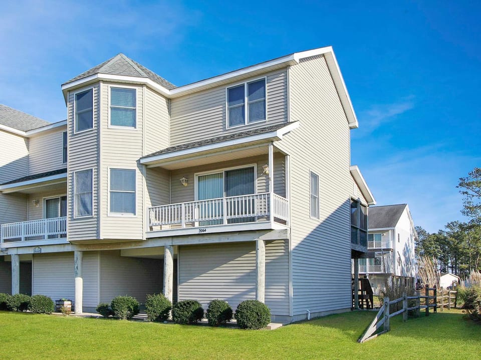 Saltwater - Pet friendly, Waterfront! House in Chincoteague Island