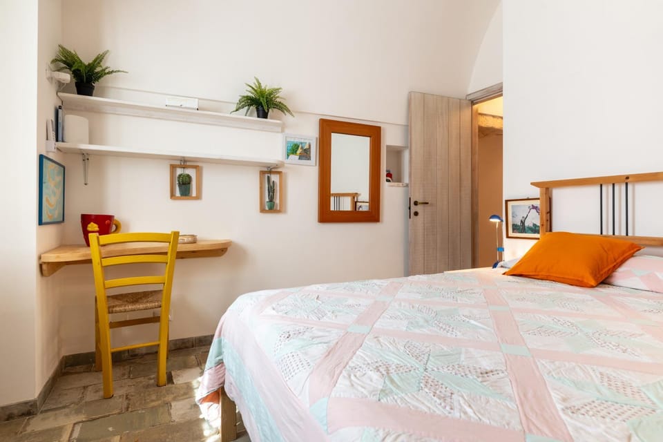 Property building, Living room, Bedroom