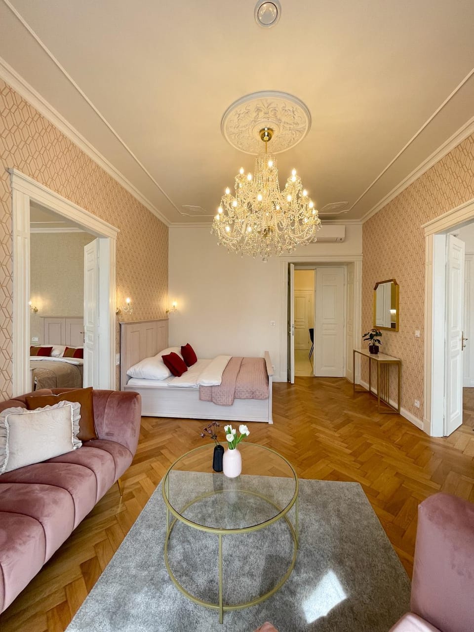 Bed, Living room, Seating area, Bedroom