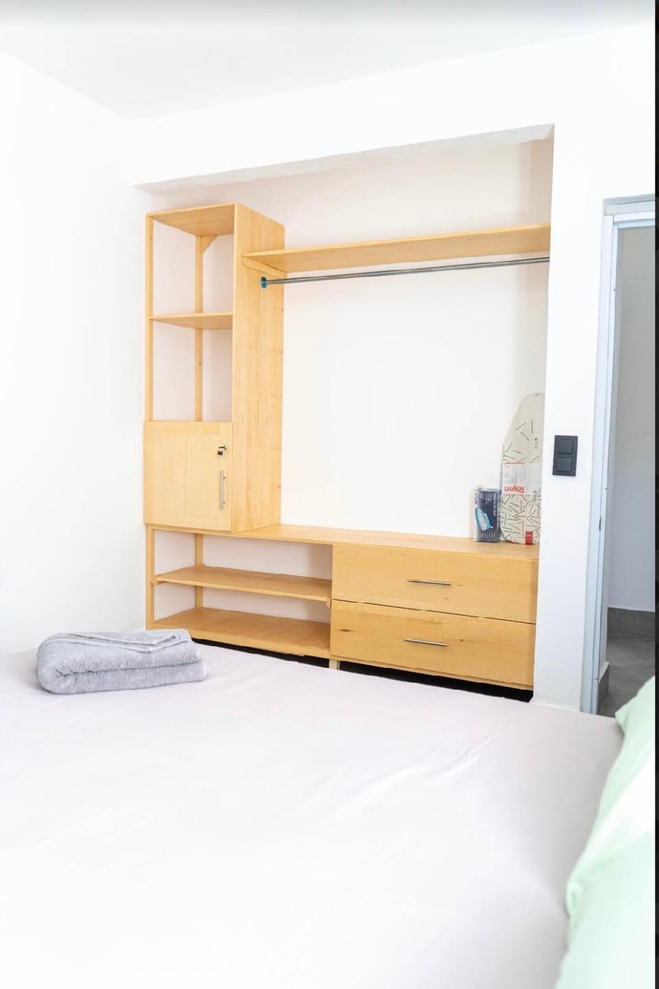 Bedroom, wardrobe