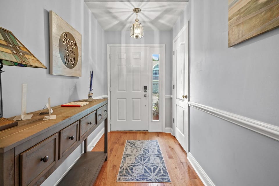 Seas the Day at Bay Creek - Pet Friendly & Linens Included! House in Cape Charles