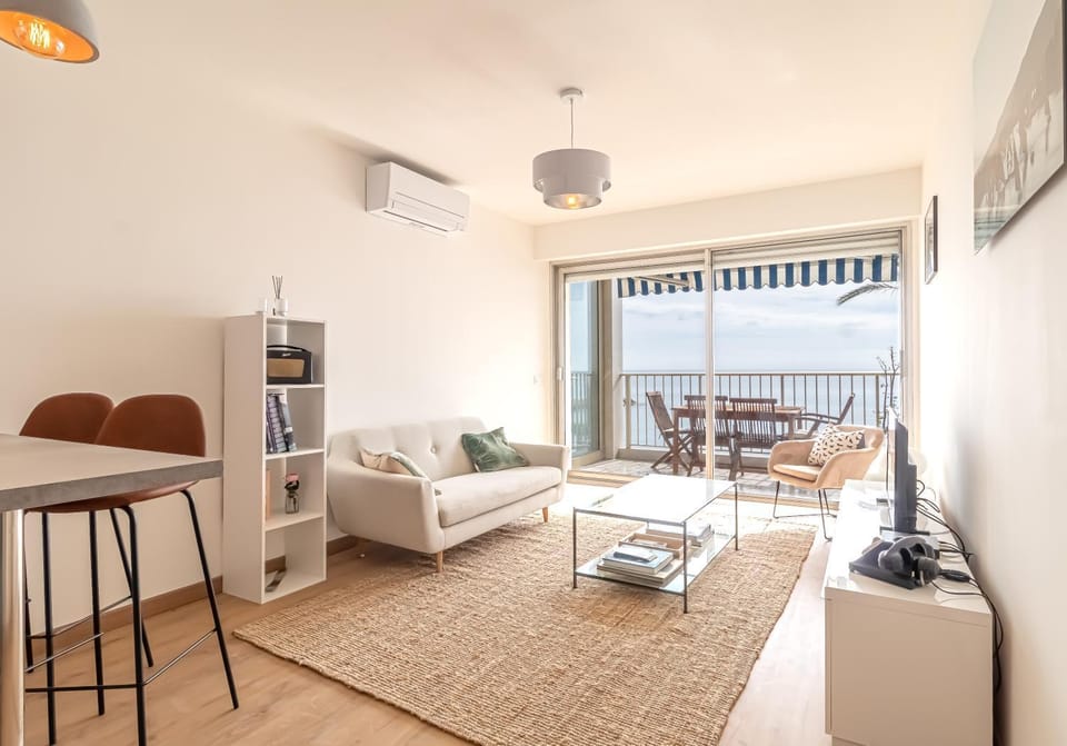 Stunning beachfront apartment with parking House in Roquebrune-Cap-Martin
