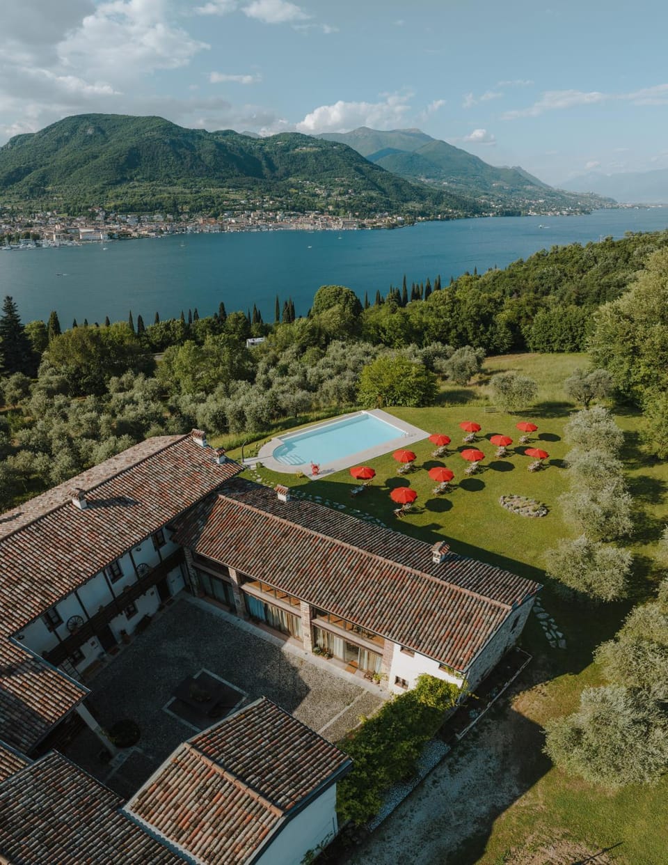 Property building, Natural landscape, Bird's eye view, Lake view