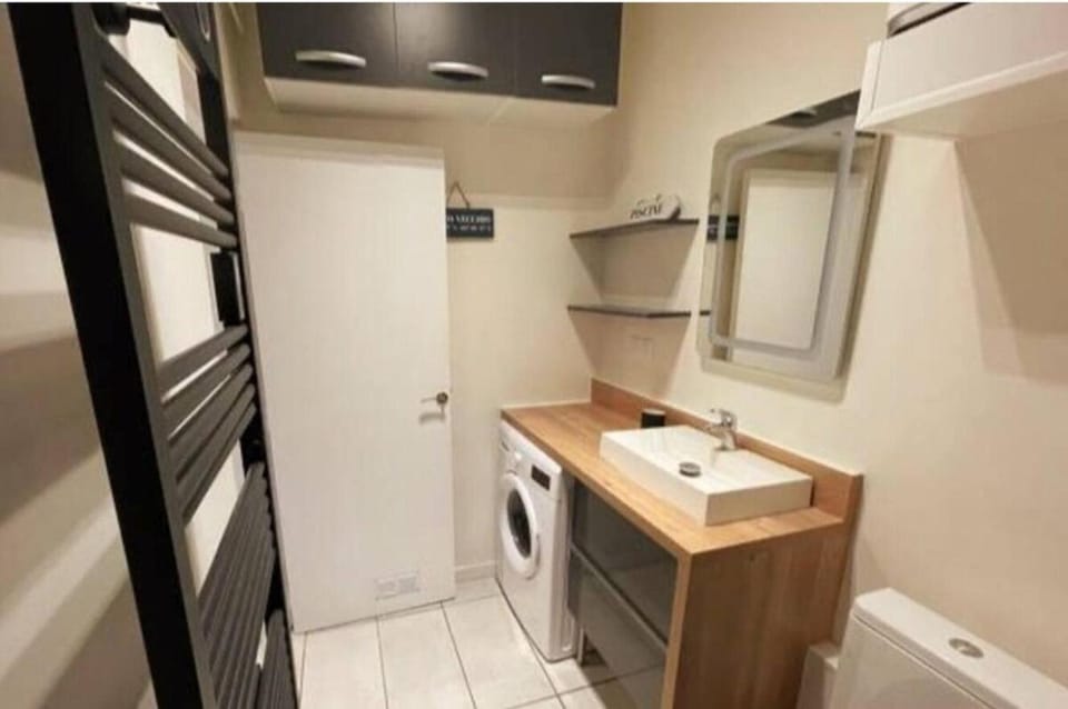 Apartment on Rue Morvan Apartment in Paris